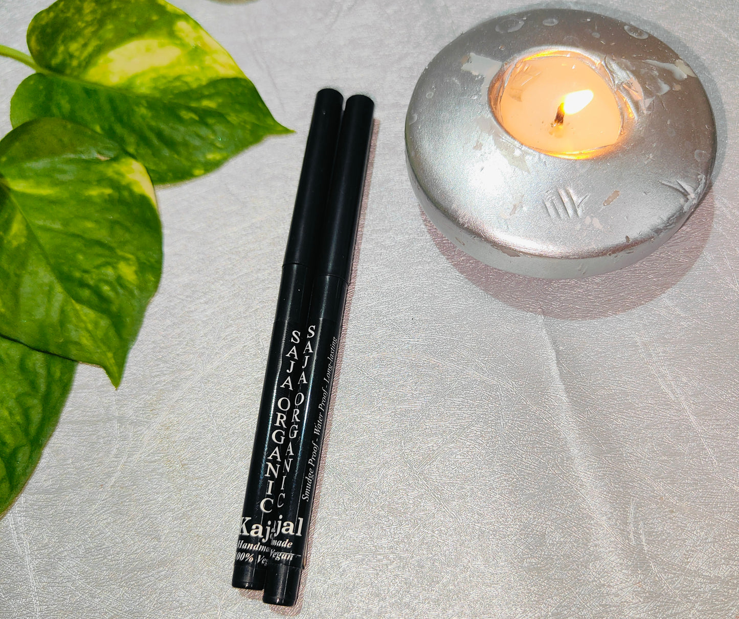 Saja Organic Kajal
"Define Your Eyes with Our All-Natural Organic Kajal"
